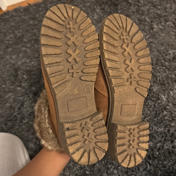 Fall/ winter brown boots - Picture 4 of 4